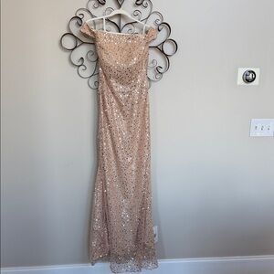 Elegant Sequin Off-Shoulder Wedding Dress